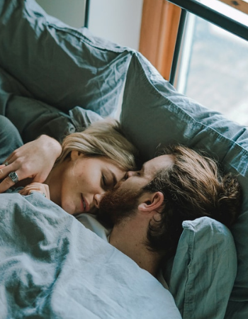 Linge de lit haut de gamme – parures, draps, housses de couette